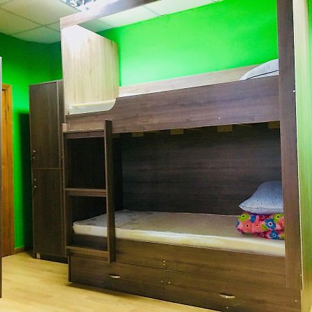 Apelsin Hostel الماتي المظهر الخارجي الصورة
