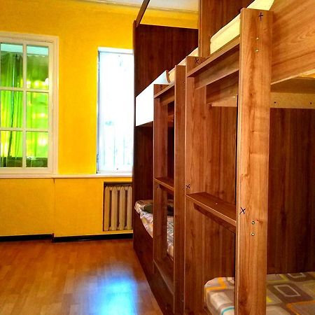 Apelsin Hostel الماتي المظهر الخارجي الصورة