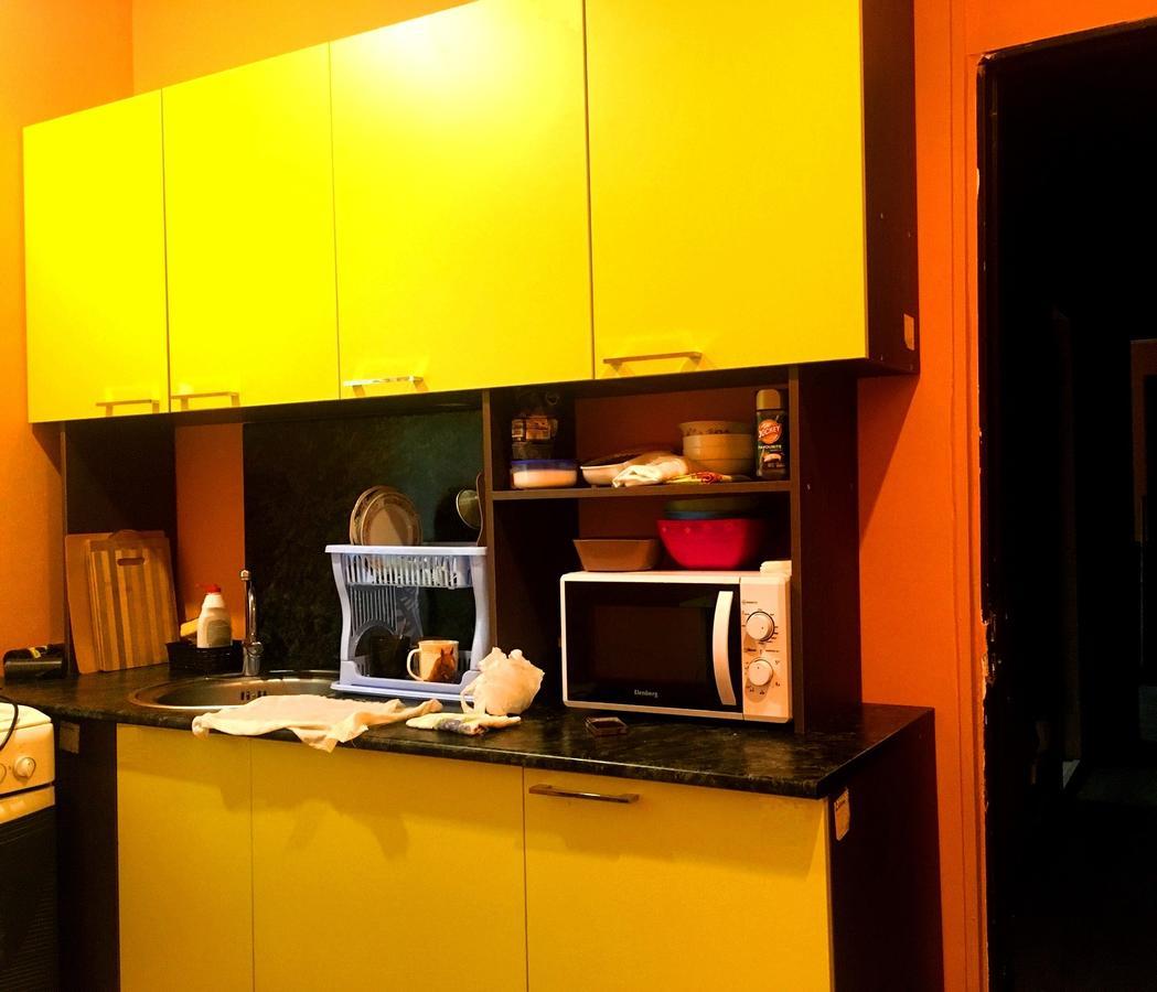 Apelsin Hostel الماتي المظهر الخارجي الصورة